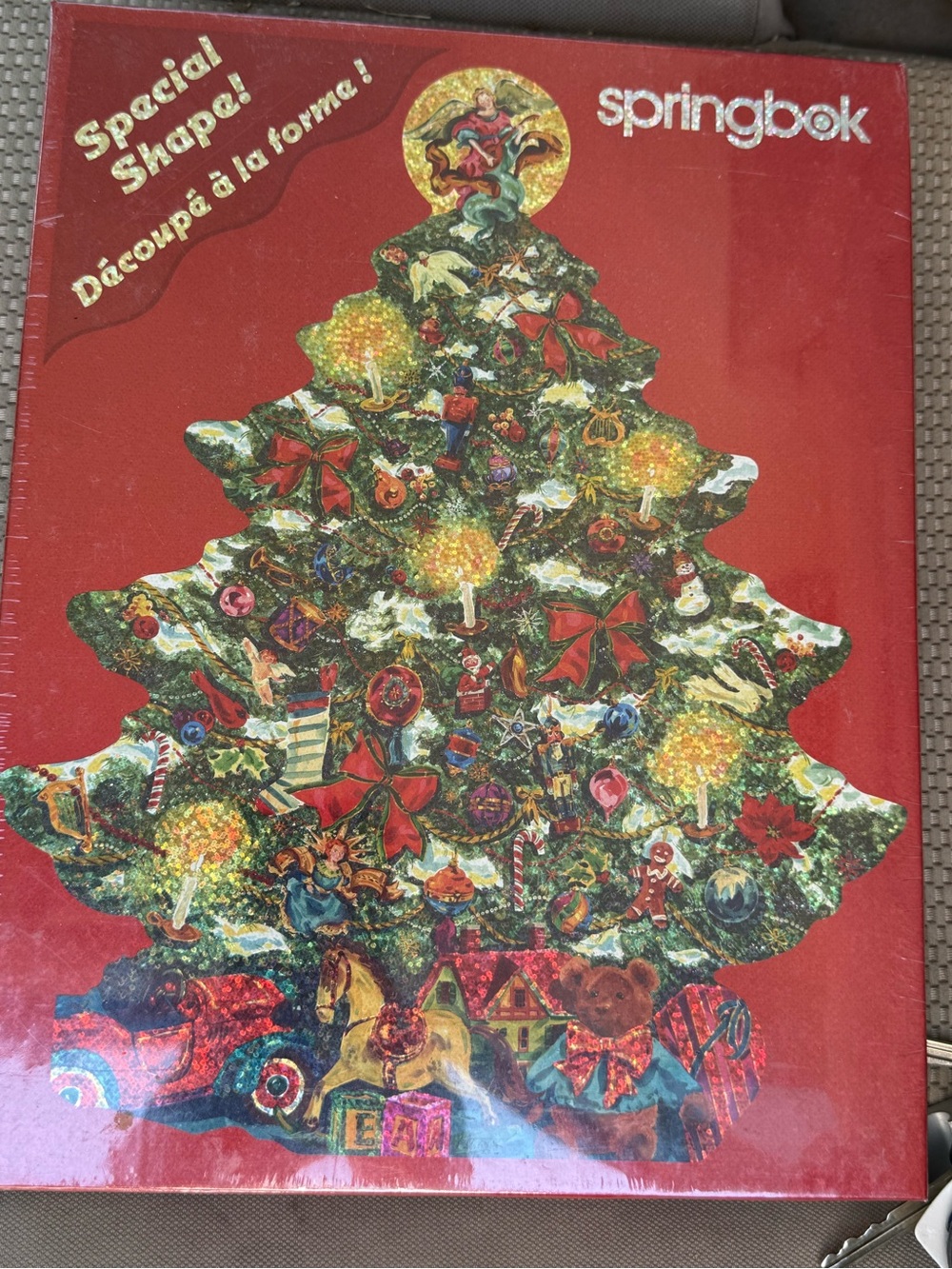 Springbok Special Shape Christmas Tree Puzzle Hallmark SEALED 500 pieces